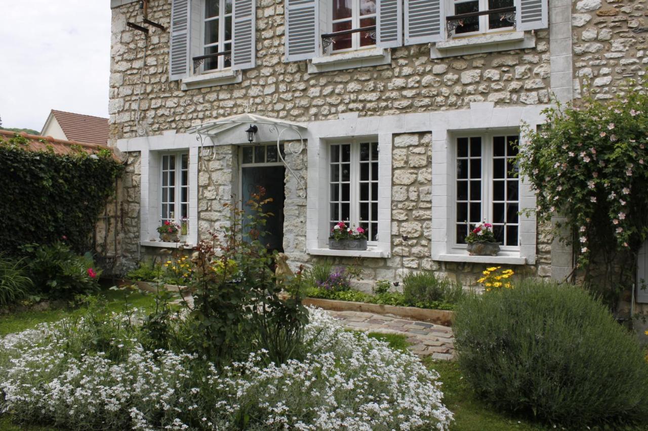 Avenue Du Chateau Saint-Just  Exterior foto